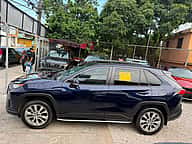 Toyota RAV4 XLE Premium 2020 - miniatura 9