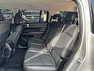 Hyundai Santa Fe 2025 - miniatura 10