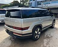 Hyundai Santa Fe 2025 - miniatura 4