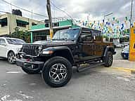 Jeep Gladiator Rubicon 2024 - miniatura 1