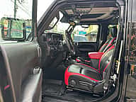 Jeep Gladiator Rubicon 2024 - miniatura 9