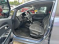 Kia Rio LX 2017 - miniatura 9