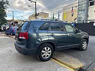 Kia Sorento LX 2011 - miniatura 5