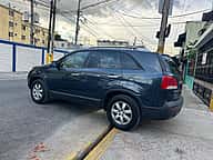 Kia Sorento LX 2011 - miniatura 7