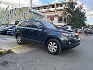 Kia Sorento LX 2011 - miniatura 4