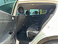 Kia Sportage LX 2018 - miniatura 11