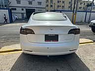 Tesla Model 3 Long Range 2022 - miniatura 5