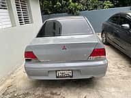 Mitsubishi Motors Galant 2002 - miniatura 3