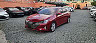 Hyundai Elantra SE 2020 - miniatura 1