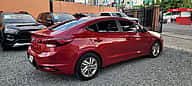 Hyundai Elantra SE 2020 - miniatura 4