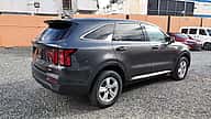 Kia Sorento LX 2023 - miniatura 6