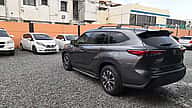Toyota Highlander XLE 2021 - miniatura 6