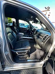 Dodge Ram 700 Bighorn 2021 - miniatura 10