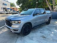 Dodge Ram 700 Bighorn 2021 - miniatura 3
