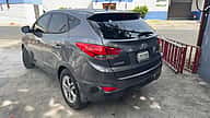 Hyundai Tucson SE 2011 - miniatura 2