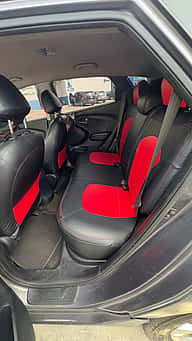 Hyundai Tucson SE 2011 - miniatura 7