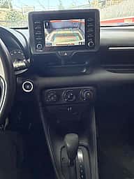 Toyota Yaris Hatchback 2021 - miniatura 12