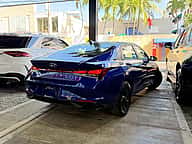 Hyundai Elantra SEL 2021 - miniatura 4