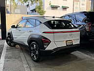 Hyundai KONA SEL 2024 - miniatura 3