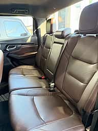 Isuzu DMAX LSE 2023 - miniatura 8