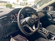Nissan Rogue Sport 2021 - miniatura 5