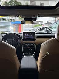Toyota RAV4 XLE Premium 2022 - miniatura 10