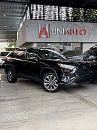 Toyota RAV4 XLE Premium 2022 - miniatura 2