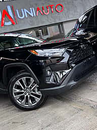 Toyota RAV4 XLE Premium 2022 - miniatura 3