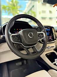 Volvo XC40 Ultimate Dark B5 2024 - miniatura 5