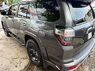 Toyota 4 Runner Sport  Edition 2020 - miniatura 7
