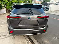 Toyota Highlander Hybrid 2022 - miniatura 3