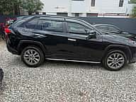 Toyota RAV4 LE 2020 - miniatura 7