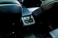 Volvo XC90 Momentum T5 2018 - miniatura 4