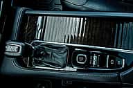 Volvo XC90 Momentum T5 2018 - miniatura 9