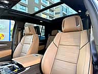 Cadillac Escalade Luxury Short 2026 - miniatura 5