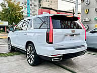 Cadillac Escalade Luxury Short 2026 - miniatura 6