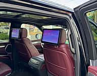 Cadillac Escalade Luxury Short 2026 - miniatura 22