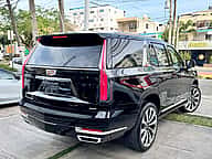 Cadillac Escalade Luxury Short 2026 - miniatura 11