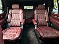 Cadillac Escalade Luxury Short 2026 - miniatura 19