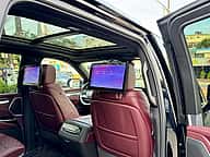 Cadillac Escalade Luxury Short 2026 - miniatura 24
