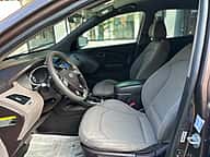 Hyundai Tucson SE 2014 - miniatura 9