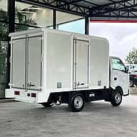 Isuzu Camion Furgon 2027 - miniatura 6