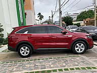 Kia Sorento LX 2021 - miniatura 3