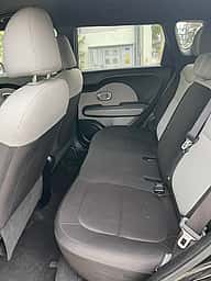 Kia Soul LX 2019 - miniatura 8