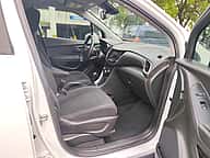 Chevrolet Trax LS 2020 - miniatura 7