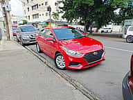 Hyundai Accent SE 2019 - miniatura 2