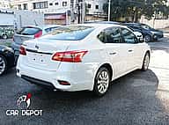 Nissan Sentra S 2017 - miniatura 2