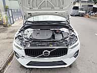 Volvo XC60 B5 Momentum 2022 - miniatura 12