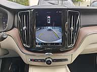 Volvo XC60 B5 Momentum 2022 - miniatura 7