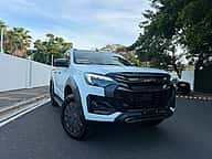 Isuzu DMAX LSE 2027 - miniatura 2